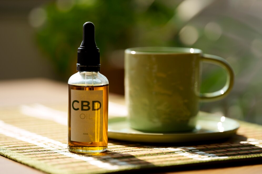 High-quality, pure CBD oil contains the right balance of cannabinoids without harmful contaminants like pesticides, heavy metals, or synthetic additives.